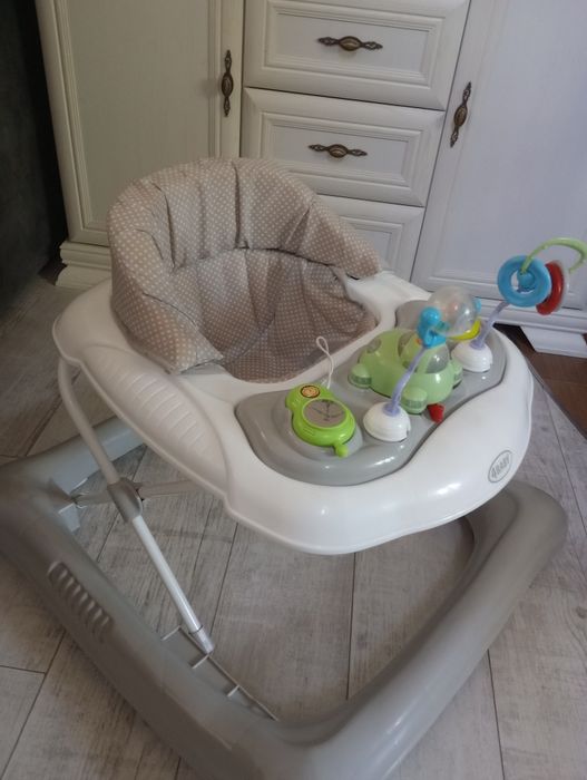 Chodzik dla dziecka 4baby