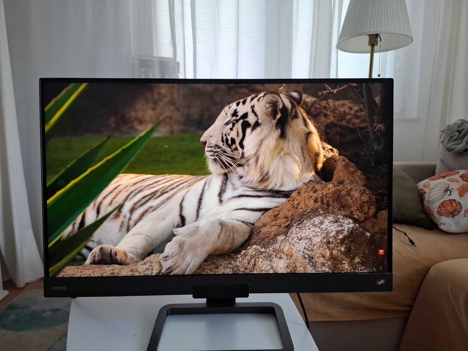 Monitor BenQ EX2780Q 2K, 144Hz, matryca 10-bitowa, FreeSync / G-Sync