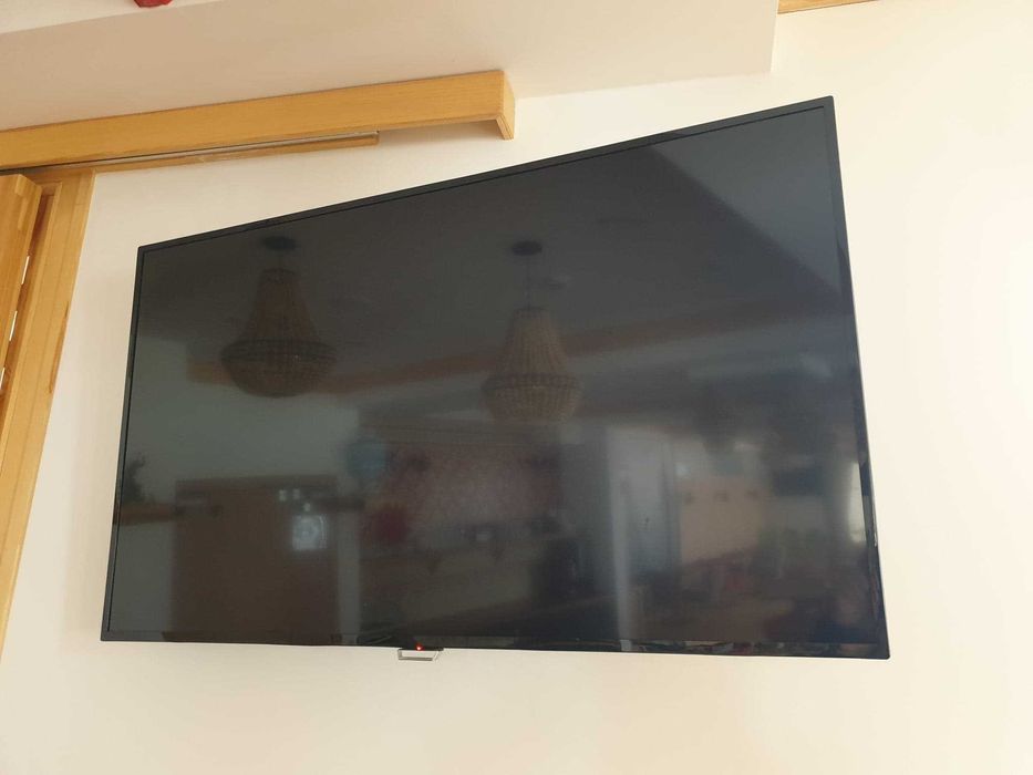 Telewizory Hotelowe Philips Smart TV 6 sztuk  - 32". Zakopane