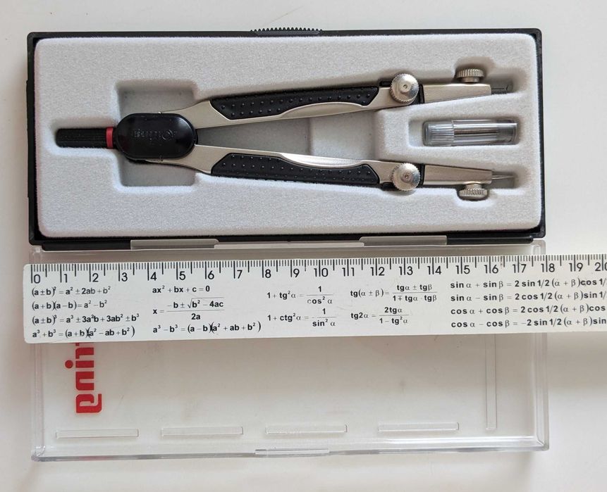 Cyrkiel ROTRING profesjonalny - duży