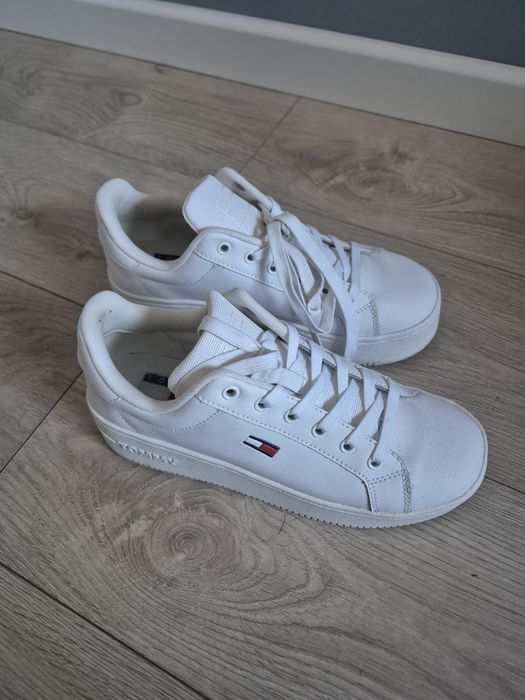 Buty damskie Tommy Hilfiger 38