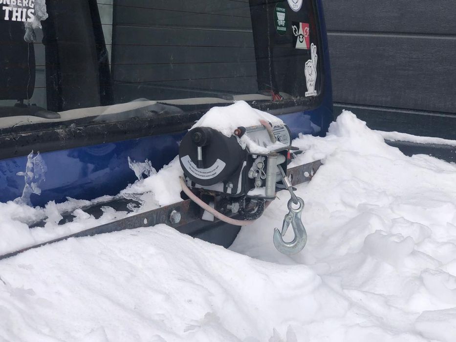 Продам Пікап з лебідкою.