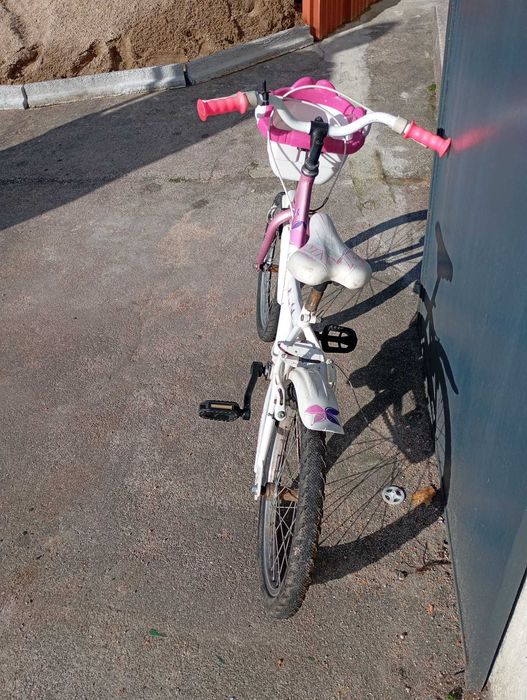 Bicicleta de menina