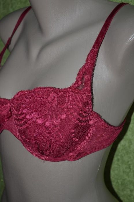 Бюстгалтер