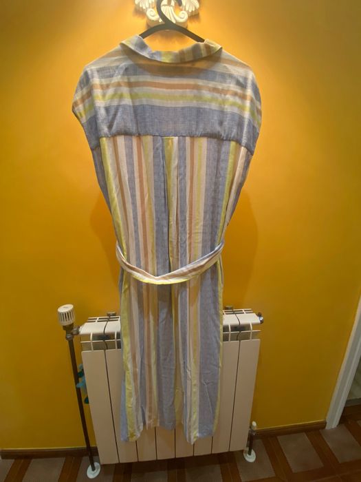 Vestido comprido “Mango” tamanho L de manga-curta com cinto