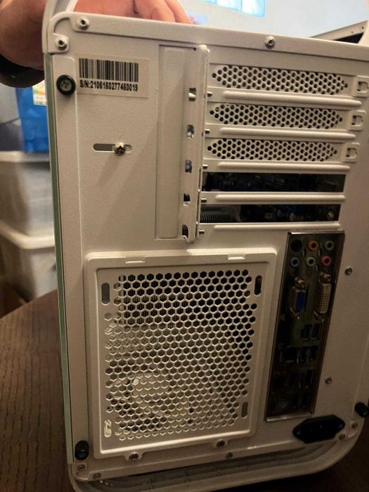 Caixa BitFenix Prodigy M 2022 - Branca