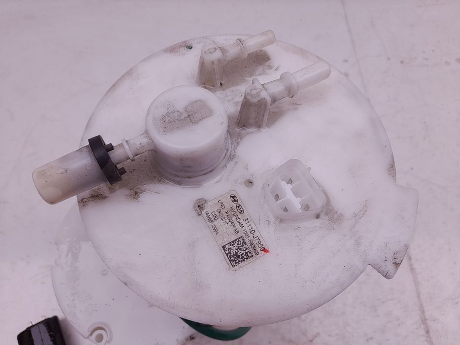 Bomba de combustível KIA Ceed (CD)