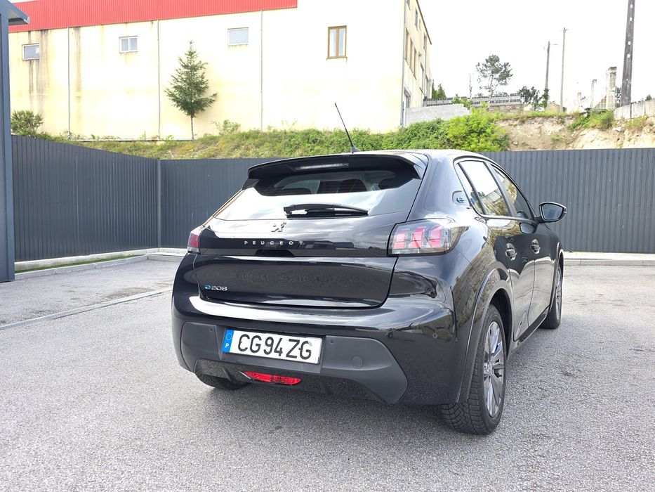 Peugeot e-208 50kw