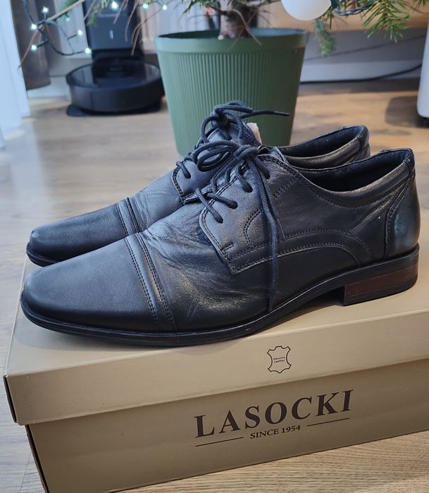 Lasocki r.43 skórzane eleganckie
