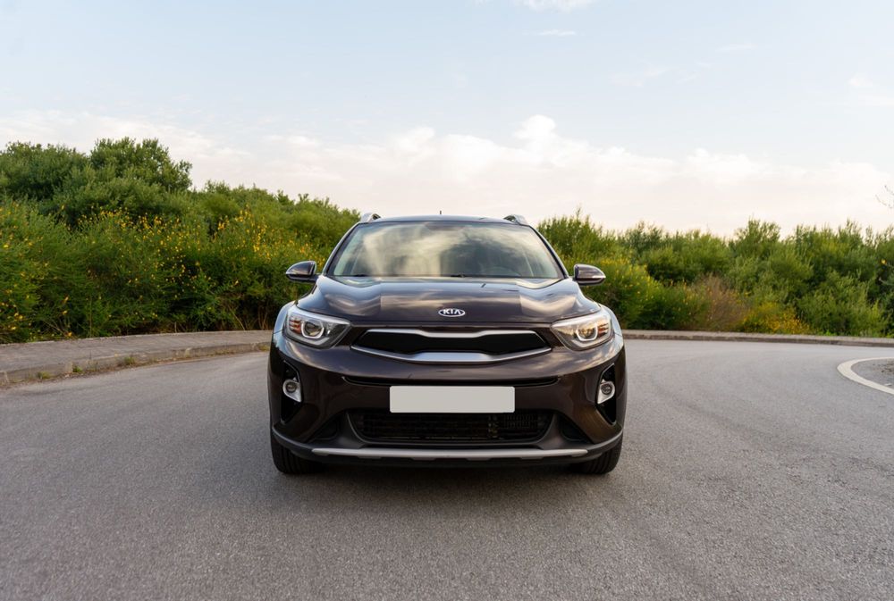 Kia Stonic 1.0 T-GDI– CarPlay/AndroidAuto – Camera Traseira – Meia Pele