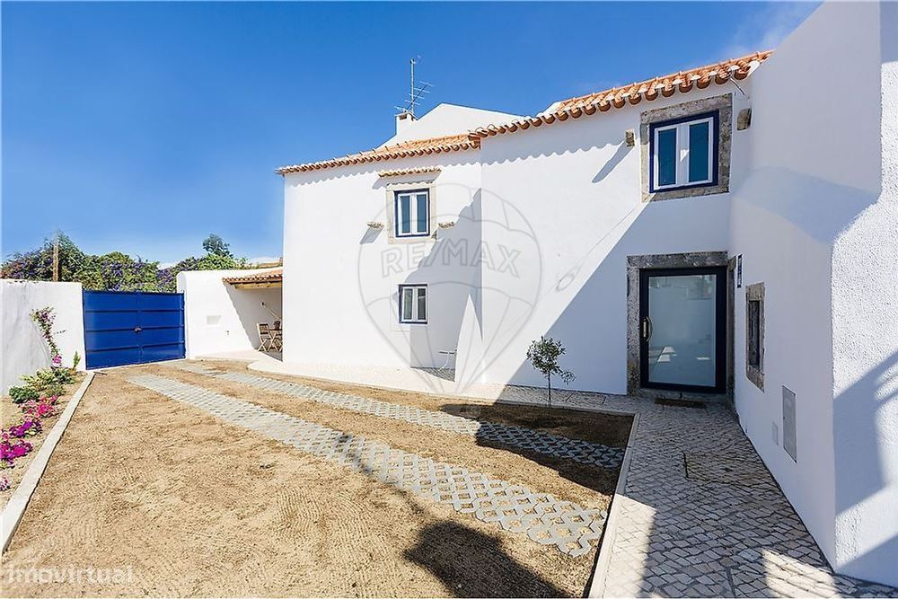 Moradia T4 para venda