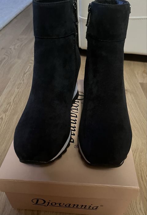 Жіночі ботільйони з натуральної замші, розмір 39 ,довжина устілки 26см