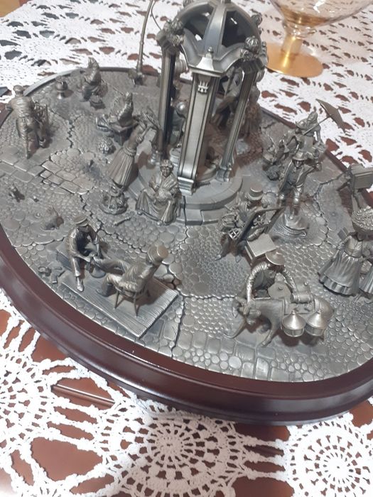 Coleçao philae "pregões  de Lisboa antiga" em estanho