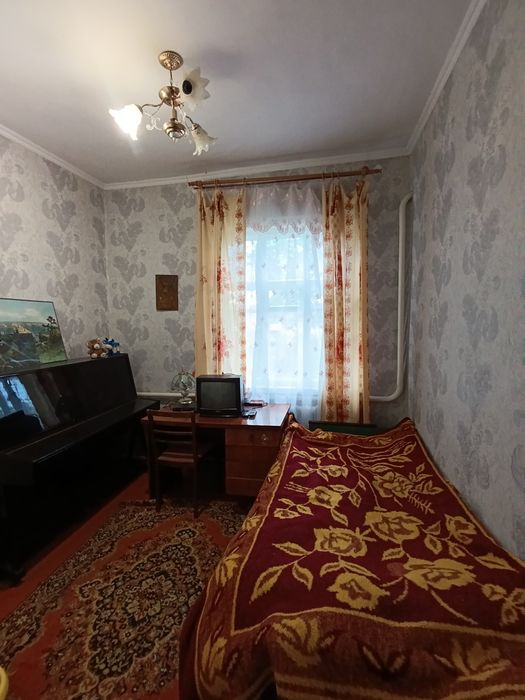 Продаж будинку в центрі с. Руська Поляна