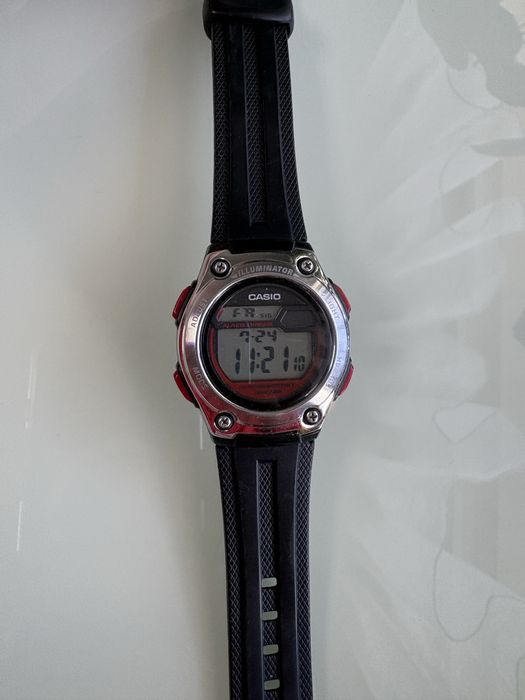 Zegarek casio w-211