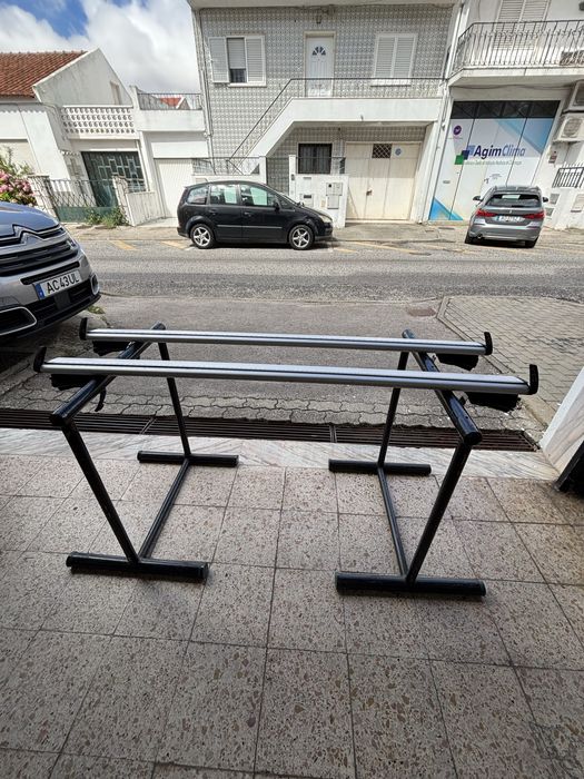 Vendo bagageira de tejadilho THULE usada.