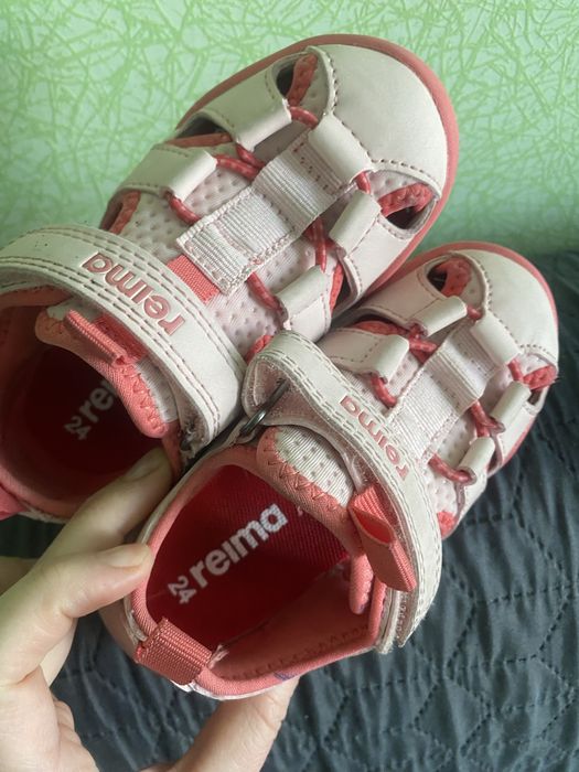 Босоніжки reima легкі