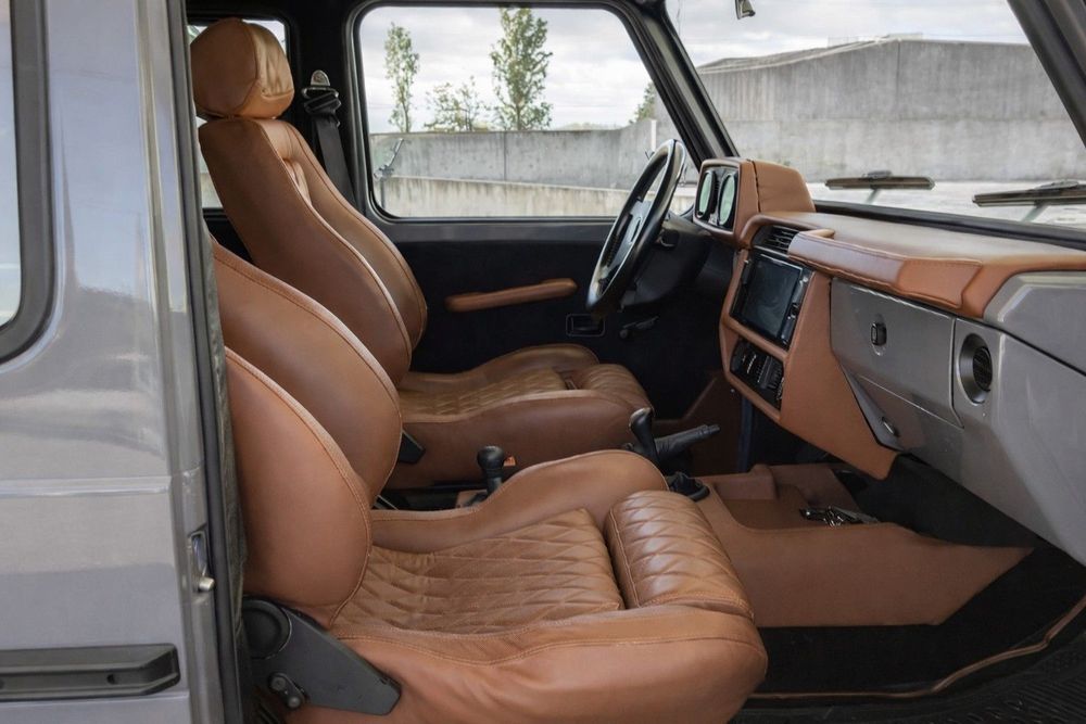 Mercedes-Benz G 300