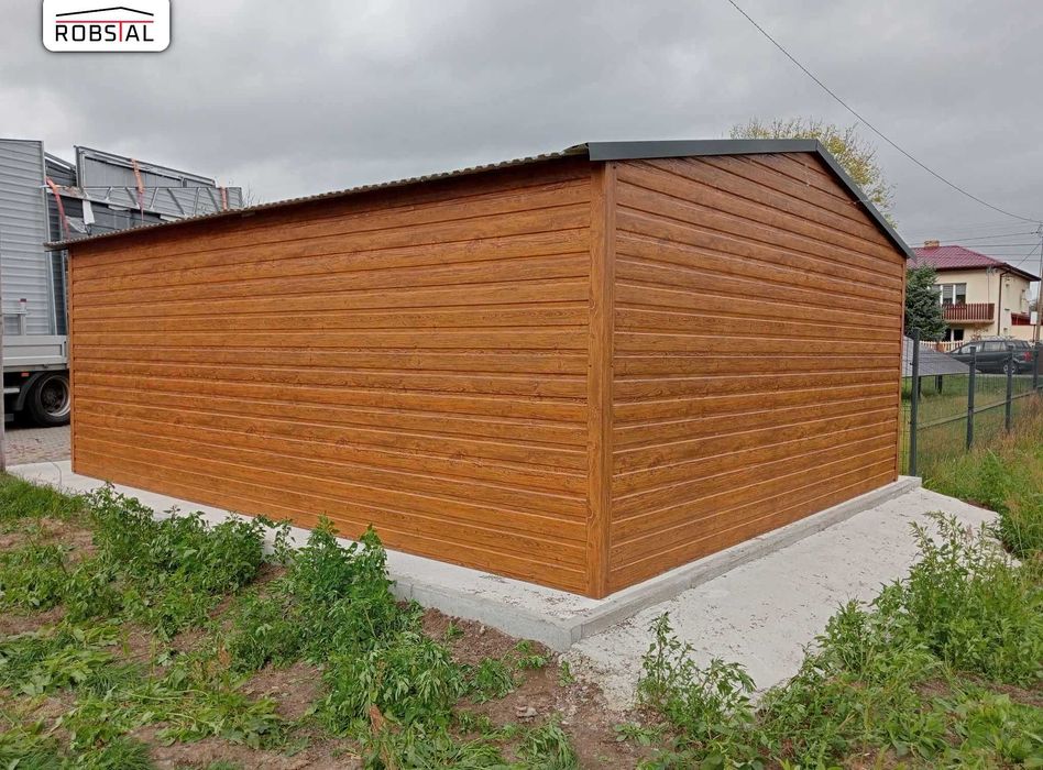 Garaż Blaszany 5x6 Drewnopodobny PREMIUM – Brama Uchylna, Dwuspadowy