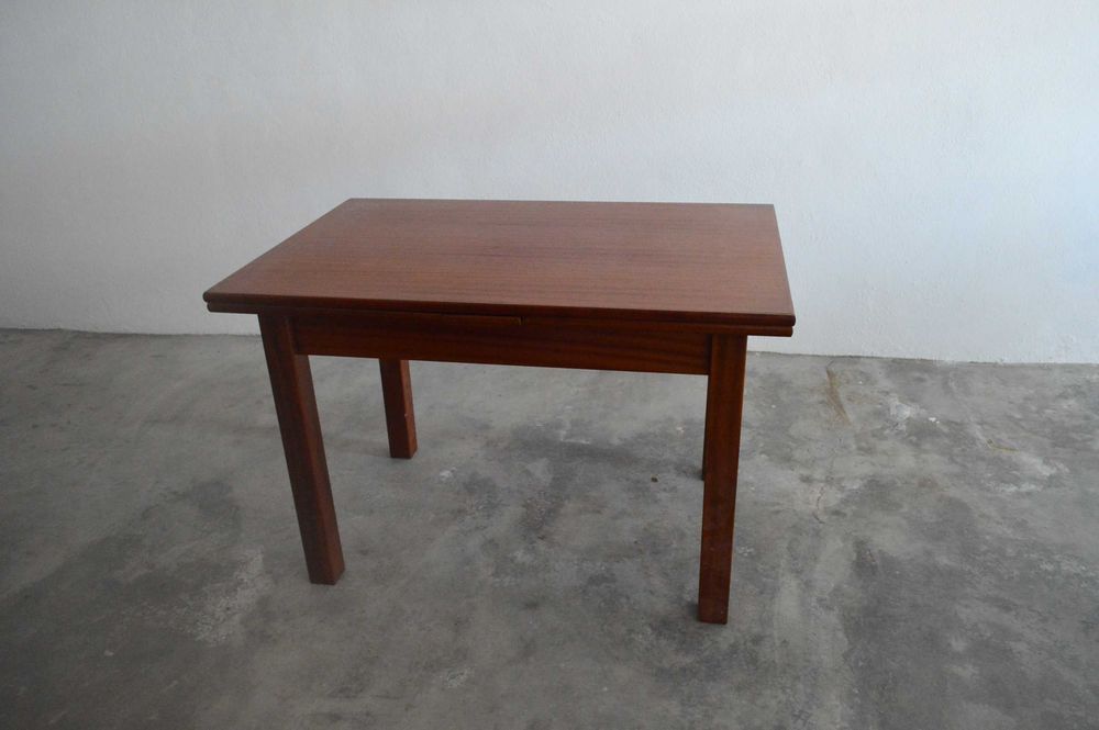 Mesa extensível Mogno