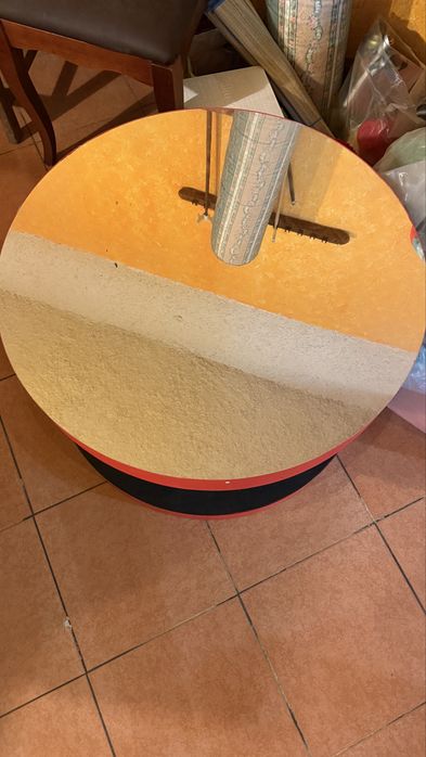 Mesa com espelho plástico