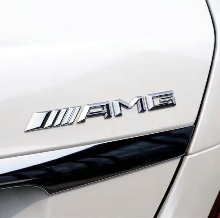 Шильдик надпис AMG на кришку багажника Mercedes-Benz