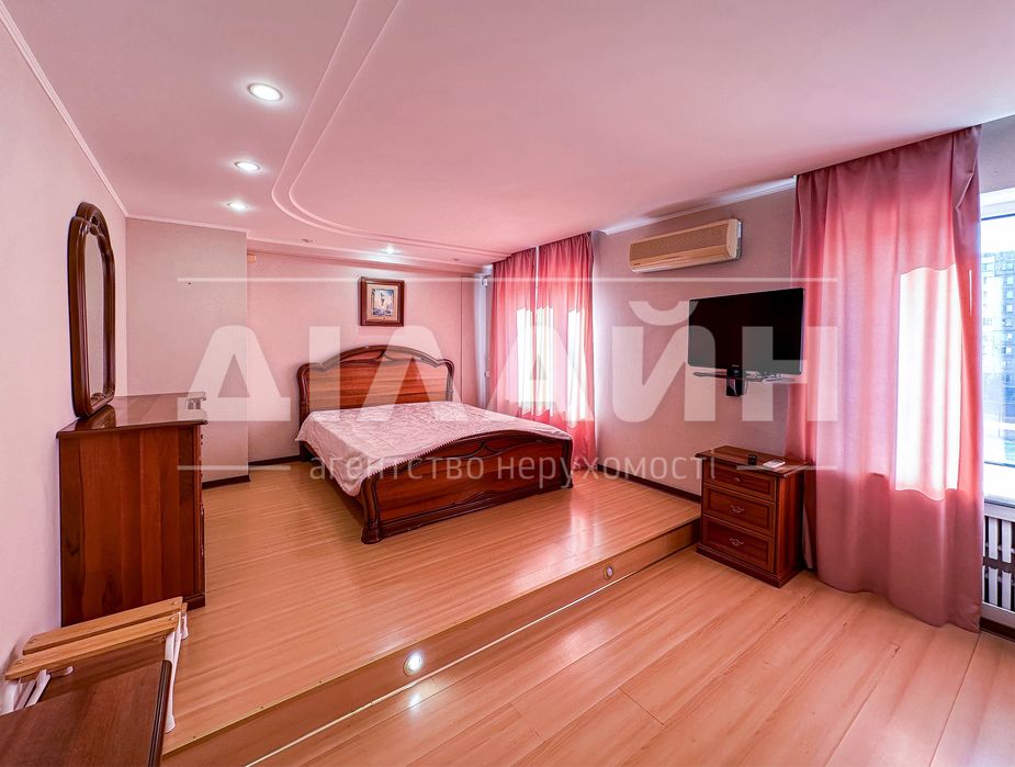 Супер знижка 40% ! 4кімн квартира  120 м2 на Южному