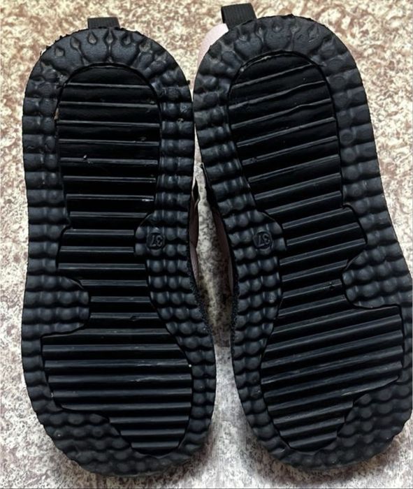 Чоботи для дівчинки рожеві