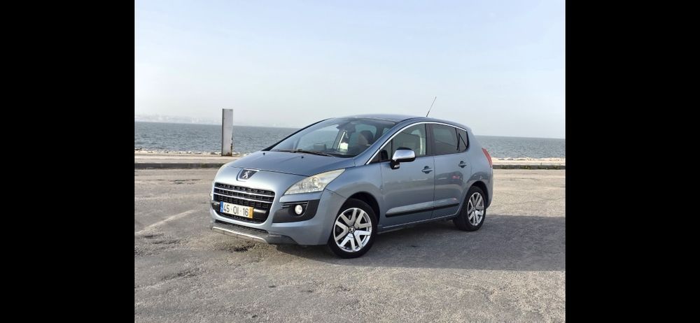 Peugeot 3008 2012 4Hybrid