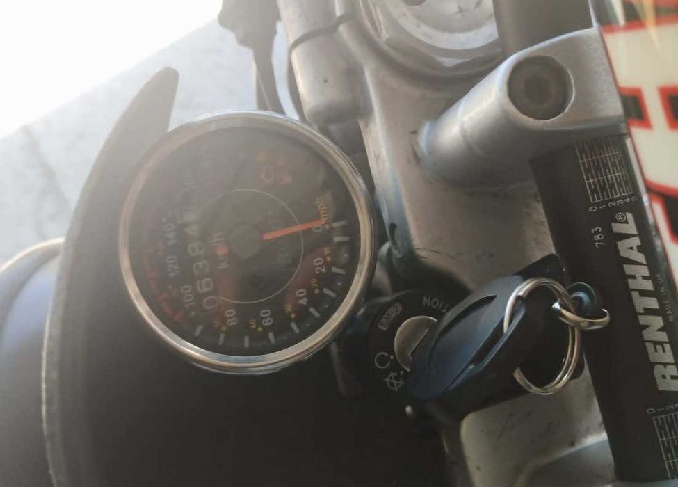 Mota Bullit Hero 125
