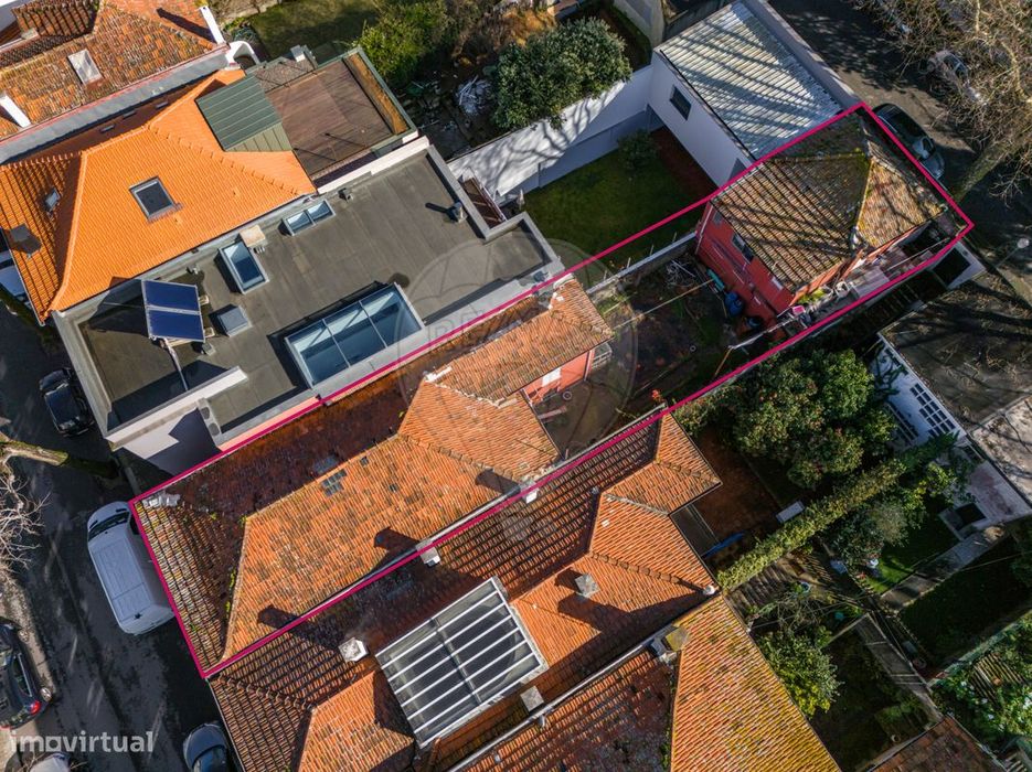 Moradia T10 para venda