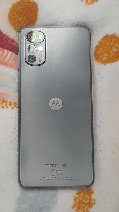 Smartfon Moto g22