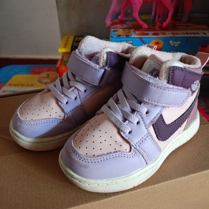 Хайтопи для дівчинки