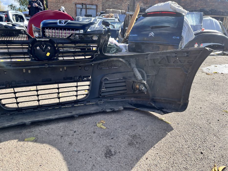 Бампер фольцваген гольф 5 volkswagen Golf 5