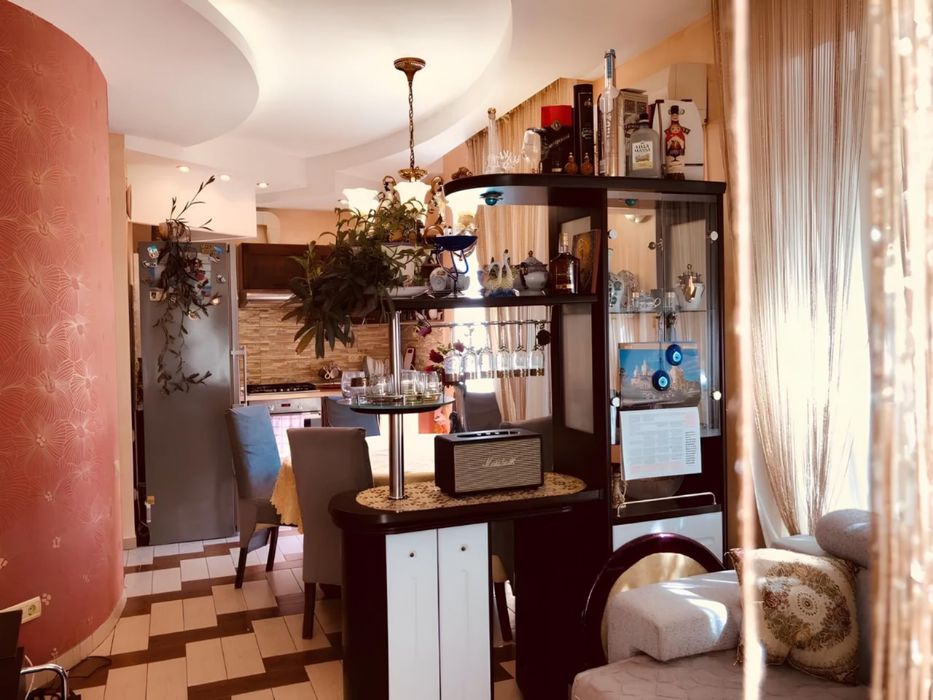 Сдам посуточно стильный дом красивый дворик бассейн 8 фонтана Аркадия