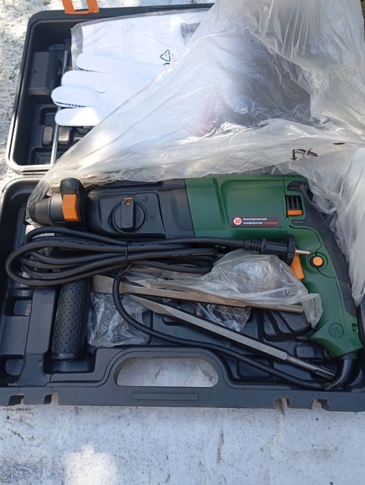 Новий перфаратор Калібр ЕП-800/26