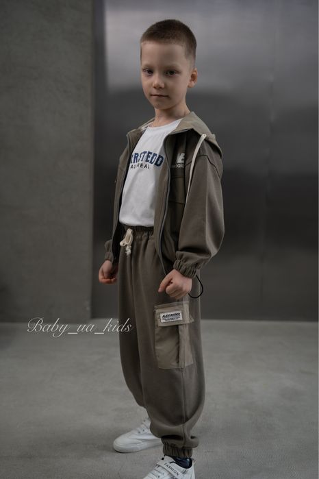 Спортивный костюм для мальчиков  140