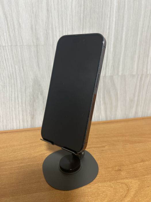 Телефон iPhone 14 pro