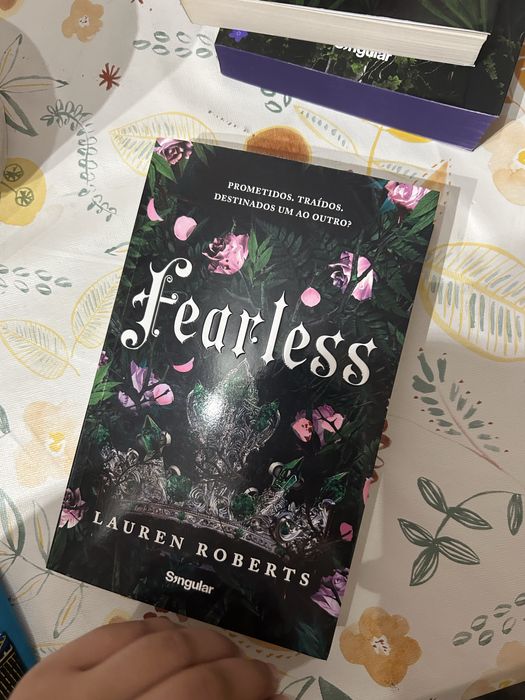 Livros - colecao powerless