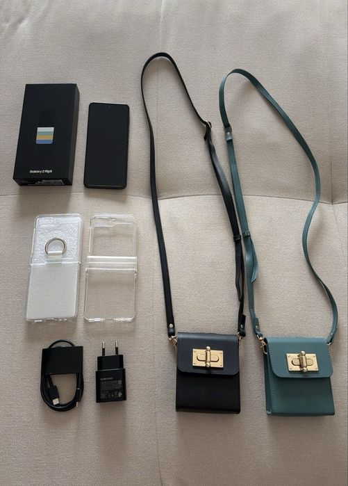 Samsung Galaxy Z Flip 5 - 6.7" 256GB/ 8GB Dual SIM Azul