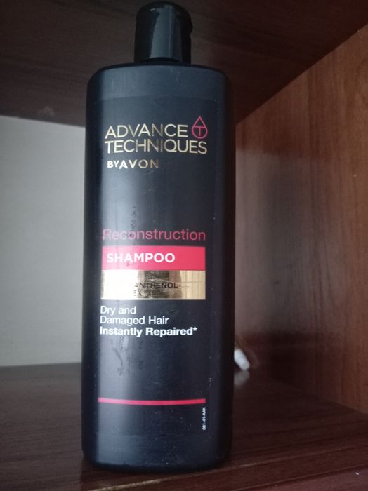 Шампунь 700мл, видновлення, фирма Avon.