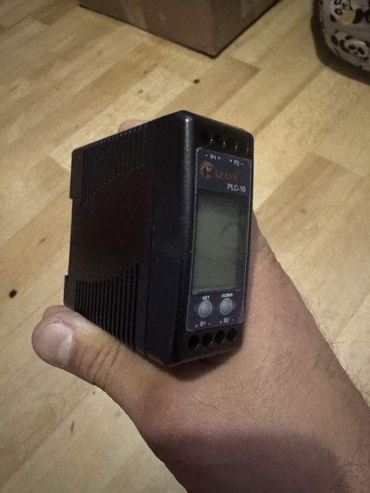 Балансир на 2 акб по 12 вольт.