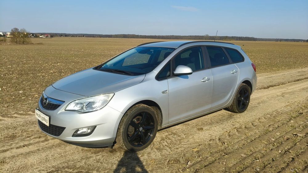 Opel Astra Bezwypadkowy -3 mies. Gwarancji!