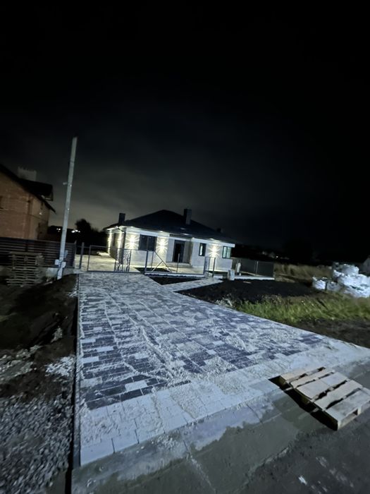 Котедж Зимна Вода Конопниця 125 м2