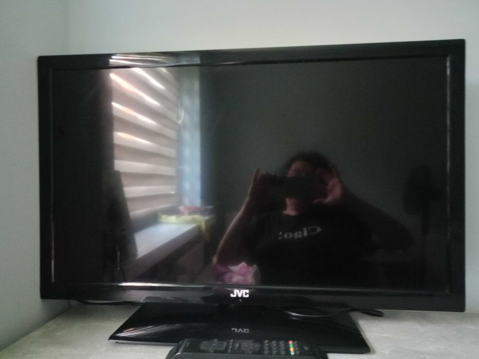 telewizor 32 cale 2 sztuki