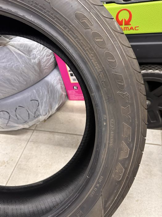 Шини 225/55/19 всесезонні GoodYear