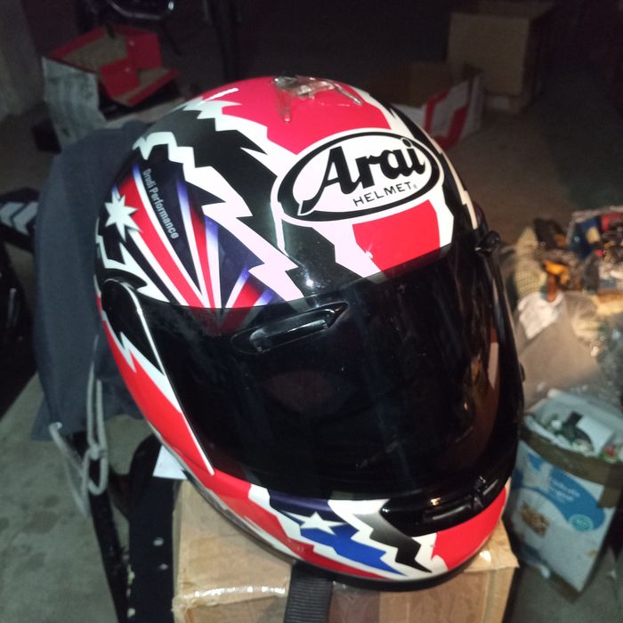 Para venda capacete Arai