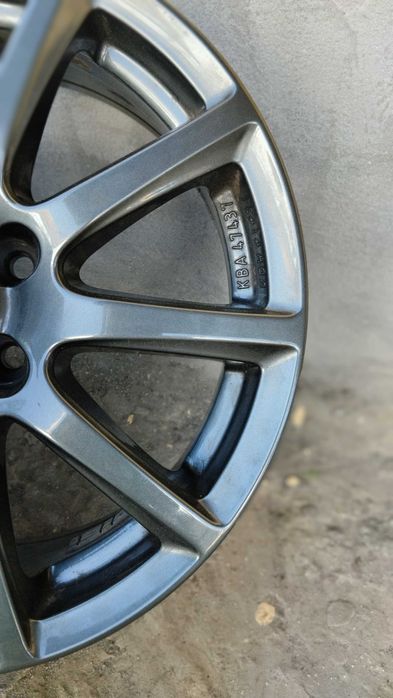 Продаю диски на авто r .16 б/у в доброму стані,