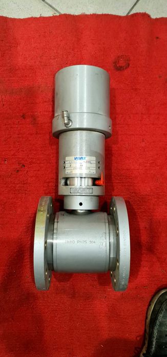 Zawór pneumatyczny 3 " VALVUET+manszety i uszczelki