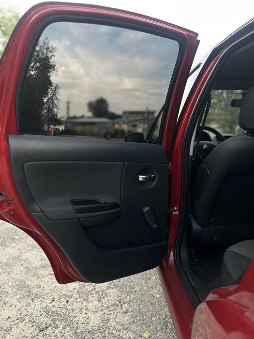 Citroen c3 1.4 автомат